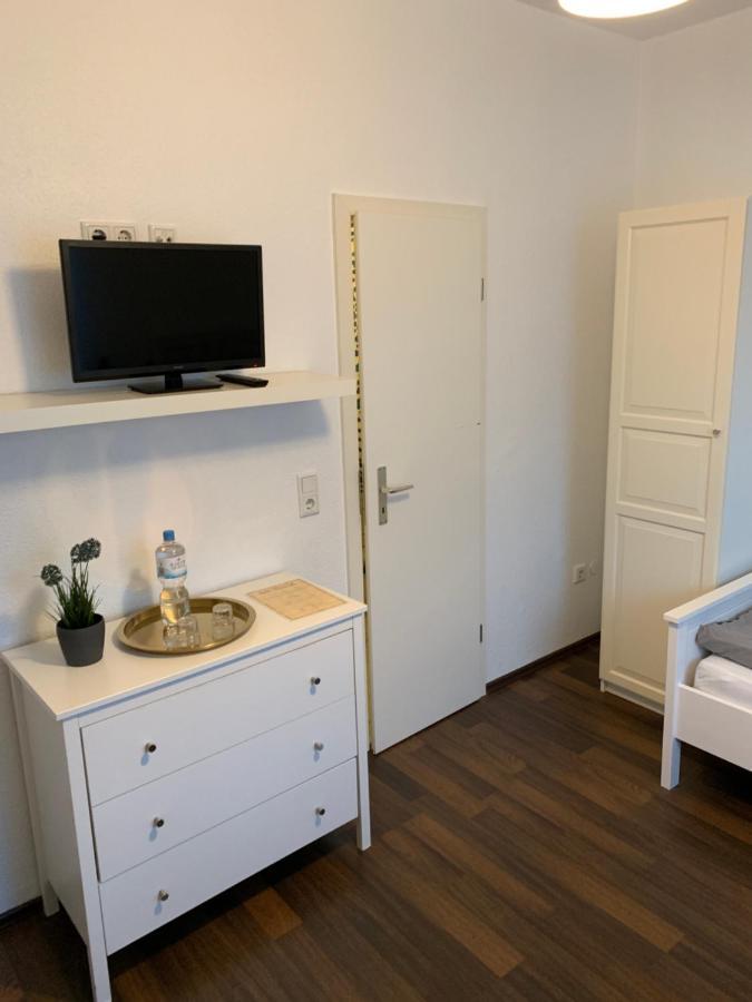 Zum Armen Mann Bed & Breakfast ดุสเซลดอร์ฟ ภายนอก รูปภาพ