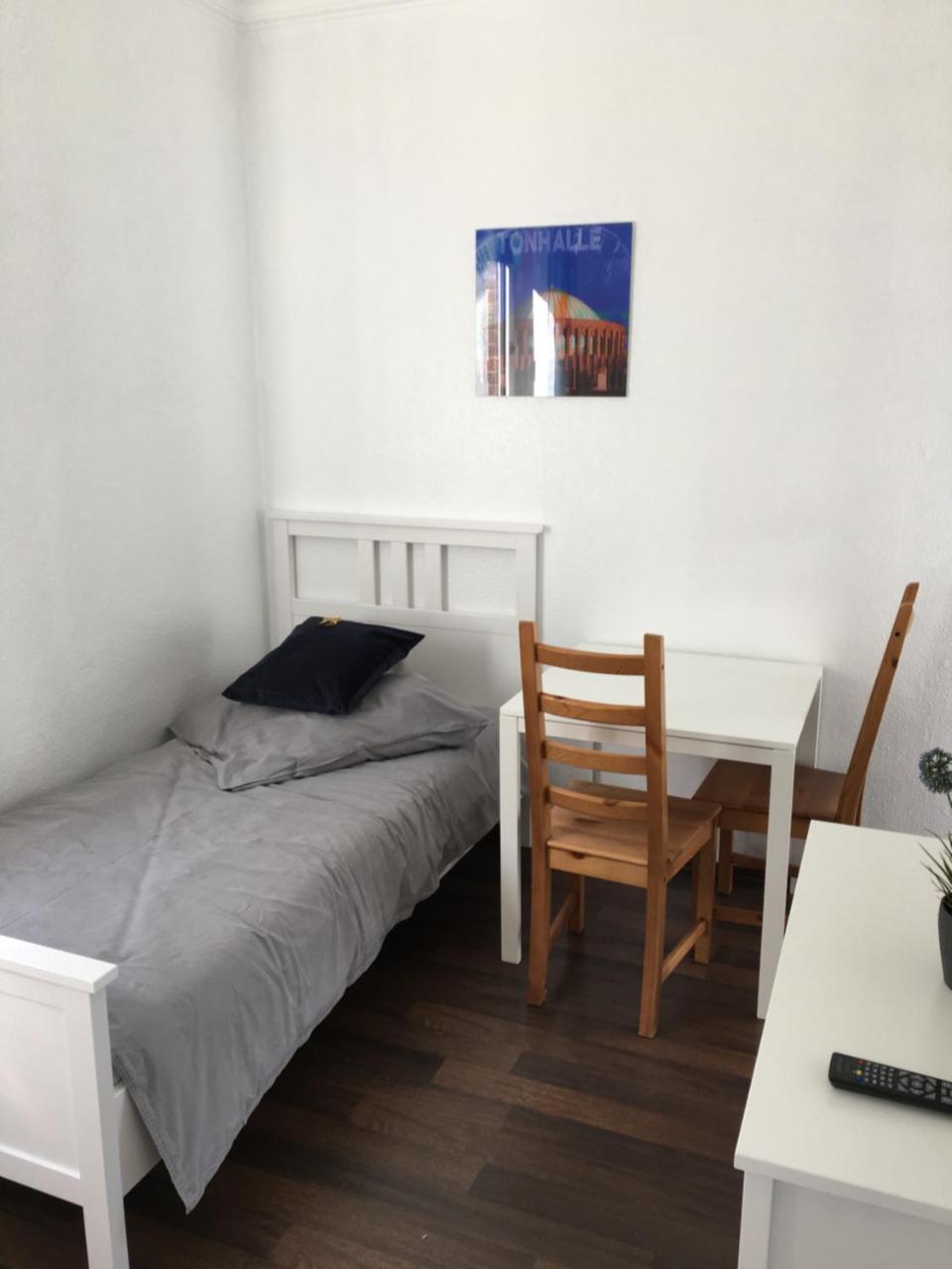 Zum Armen Mann Bed & Breakfast ดุสเซลดอร์ฟ ภายนอก รูปภาพ